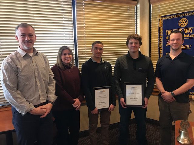 Rotary Club honors local students